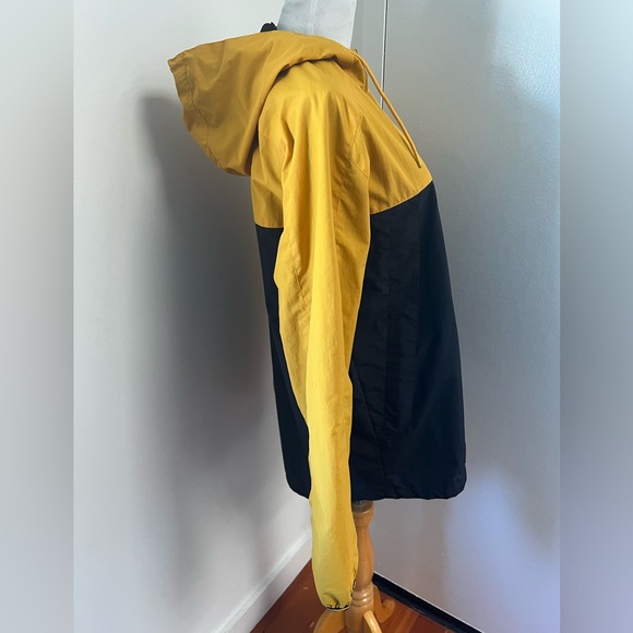 Men's Sailing Jacket Hood Windbreaker Lined Jacket Fred Perry Sz S - Picture 2 of 13